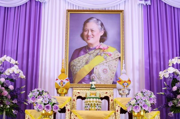 ร่วมกิจกรรมถวายความจงรักภักดีแด่สมเด็จพระกนิษฐาธิราชเจ้า กรมสมเด็จพระเทพรัตนราชสุดาสยามบรมราชกุมารี